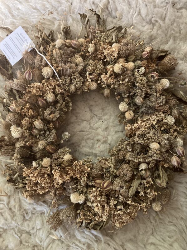 Vintage Lace Full Wreath