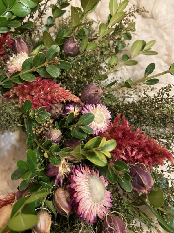 Crimson & White Full Evergreen Wreath - Image 2